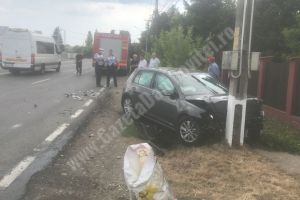 Circulaţi cu atenţie! Accidente pe DN 71 şi DN 72. Cinci persoane rănite