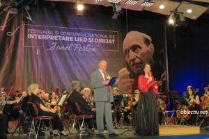 Trofeul Festivalului Ionel Perlea: Dumitru Daniela Maria – interpretare vocală şi Alexandru Ilie – dirijat