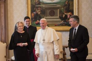 VIDEO Papa Francisc va face o vizită în România în 2019