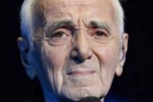 Charles Aznavour, spitalizat! Artistul a căzut în propria casă de la Mouriès: NU vreau să MOR pe SCENĂ