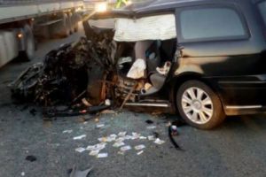 ACCIDENT. Doi bărbaţi au murit, un copil şi alţi doi adulţi au ajuns în stare critică la spital