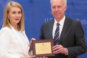 Paula Rusu, premiată de Ambasada SUA în România