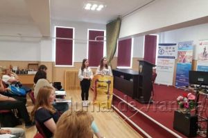 GALERIE FOTO: Eleve din Vrancea, premiu important la un concurs desfăşurat la Buzău