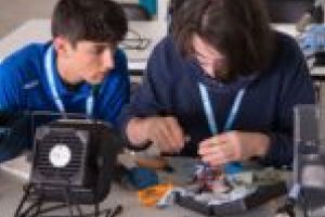 Echipă din judeţul Covasna, pe podiumull Competiţiei Naţionale „CanSat”