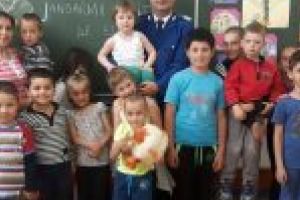 Activitate de prevenire a violenţei  în mediul şcolar