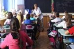Mâine începe Evaluarea Naţională a elevilor de clasa a IV-a