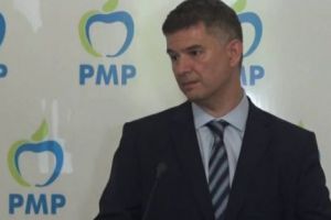 SCANDAL PERSONAL pe scena politică din ROMÂNIA. „RUFELE MURADRE” ale unui lider PMP au fost spălate în PUBLIC