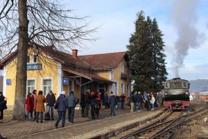 Lovitură pentru turismul din Bucovina. Mocăniţa Huţulca nu mai are punct de plecare Gara ...