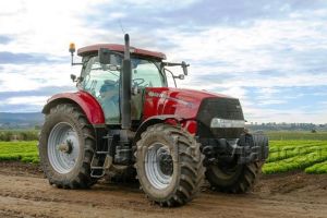 Focşănean, prins după ce a furat un tractor de 25 de mii de euro în Galaţi