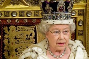 Ce culori va purta Regina Elisabeta a ll-a la NUNTA Prinţului Harry
