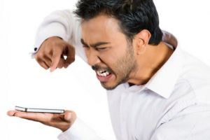 Bateria telefonului ti se termina prea repede? Poti sa o salvezi cu fiecare incarcare!