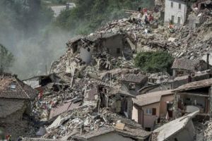 DEZASTRU în India. VIDEO cu fenomenul APOCALIPTIC care a omorât cel puţin 41 de oameni