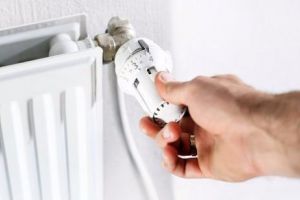 Dezbatere. Primaăria vrea toate blocurile noi din Timişoara racordate la reţeaua locală de termoficare