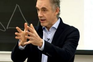 INAMICUL CORECTITUDINII POLITICE, în România. Are CEA mai VÂNDUTĂ carte pe Amazon. Psihologul care A BULVERSAT SUA cu ideile sale