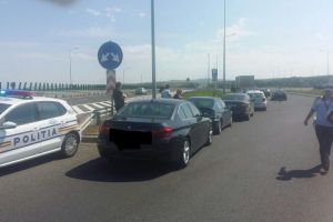 Sute de vitezomani prinşi pe autostrada Sibiu – Deva. Unul avea aproape 200 km/h