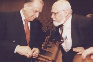 Gelu Voican Voiculescu a ajuns în faţa procurorilor Parchetului General în dosarul Revoluţiei