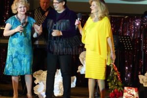 Un spectacol-omagiu adus muzicii româneşti, pe scena suceveană