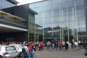 Iar s-a declansat alarma la AFI Ploiesti! Clientii au fost evacuati de urgenta