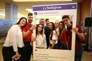 Plin de elevi la Targul liceelor din Timisoara. Peste 35 de scoli au venit cu oferte