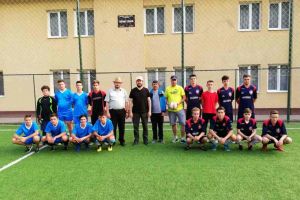 FOTO: O nouă etapă a Cupei ,,Prietenia” la fotbal disputată între echipa parohiei din Șugag şi echipa parohiilor din Săliştea şi Tărtăria