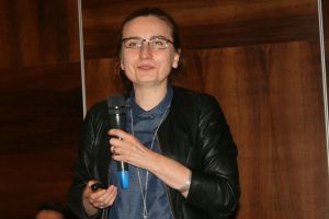 Sfaturile unui medic pentru adulţii care nu ştiu cum să îi mai ţină pe copii departe de computer
