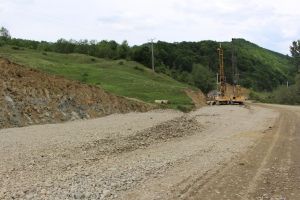 Un tronson din DJ 172 D va fi închis circulaţiei timp de 6 luni din cauza lucrărilor