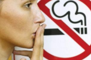 Teoria unui medic: Campaniile antifumat cresc numărul persoanelor care se apucă de fumat