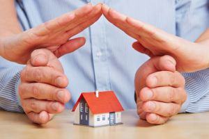 Românii nu îşi fac asigurări pentru case. Peste 80% dintre locuinţele din România nu au asigurare în caz de dezastru