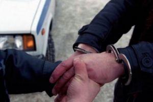 ŞOCANT: Cetăţean olandez în vârstă de 77 de ani, reţinut pentru că şi-a abuzat sexual nepoţelul de 5 ani, din România