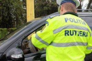 HAOS într-un sens giratoriu din România! S-au BĂTUT CA-N FILME, cu BÂTE şi CUȚITE. A intervenit poliţia să-i despartă