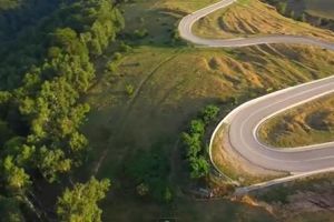 Transalpina a fost redeschisă circulaţiei rutiere. Traficul pe „Drumul Regelui” va fi deschis până în 15 octombrie, în funcţie de condiţiile meteo