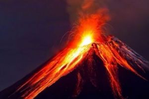 ALERTĂ ROȘIE în SUA. O ERUPȚIE vulcanică masivă este IMINENTĂ. Seismologii emit ultimul semnal de avertisment