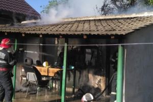 Incendiu in judetul Tulcea. O femeie a ajuns in stare grava la spital. Pompierii au intervenit de urgenta (galerie foto) 