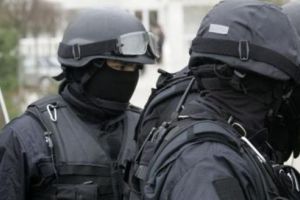 „Ziua Z”, în România. Procurorii DIICOT împreună cu ofiţerii BCCO, percheziţii în peste 200 de locaţii