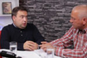 Semnal de alarmă pentru conducerea de la „Eftimie Murgu”! Tot mai puţine marionete!