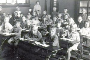 Școala vasluiană în primul deceniu după Marea Unire (I): „Cum arată astăzi şcoala, aşa va arăta mâine ţara” – Spiru Haret.