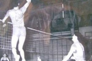 Răsfoind presa de altădată (43): Despre politeţe