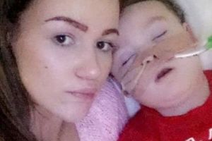 Cazul micuţului Alfie Evans a ȘOCAT întreaga LUME. Povestea unui DESTIN TRAGIC