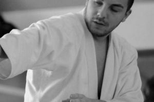 EXCLUSIV. Adevărul despre acţiunile în forţă ale deţinătorului brandului ”Arsenie Boca”. Ce urmăreşte Daniel Gheorghe