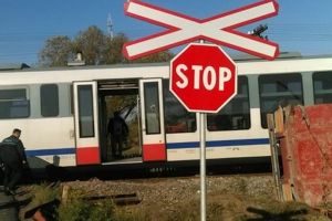 Femeie lovită de un tren pe Valea Oltului
