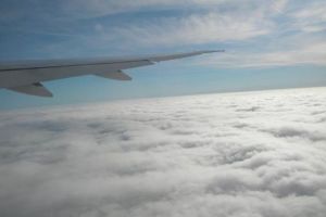 Arădenii vor putea zbura „DIRECT” către PARIS şi STUTTGART