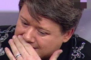 Fuego se ROAGĂ fără OPRIRE. Muzica populară este în STARE de ȘOC. O CELEBRĂ interpretă, în COMĂ de patru luni 