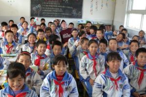 BIG BROTHER chinezesc: PUTUROȘII clasei sunt VÂNAȚI prin Sistemul de Recunoaştere FACIALĂ