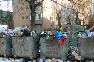 Municipiul Ramnicu Valcea risca sa fie SUFOCAT de gunoaie! Manevre dubioase la Agentia de Mediu Valcea