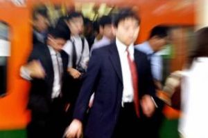 COȘMAR în Japonia! Trenul a plecat, iarăşi, cu 25 de secunde mai devreme