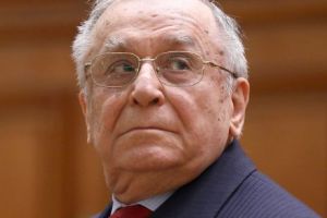 Ion Iliescu scapă de sechestrul pe pensie