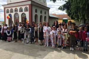 Activităţi comemorative şi educative pentru cinstirea eroilor neamului în Parohia Orleşti