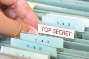 Acţiunea „Istoricii”, Securitatea şi salvarea „urmelor scrise ale trecutului”