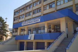 8 MEDICI NOI VIN CĂTRE SPITALUL JUDEȚEAN CĂLĂRAȘI