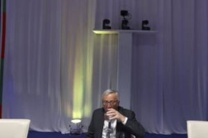 UE – un bloc fisurat în faţa lui Trump